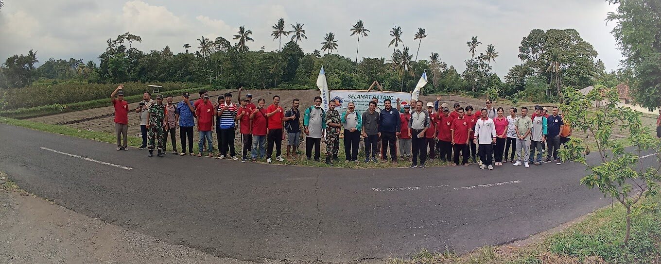 Kebersamaan di kawasan Sudaji